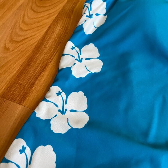 Urban Outfitters OG Roxy one piece tank swimsuit NWT - Picture 4 of 11